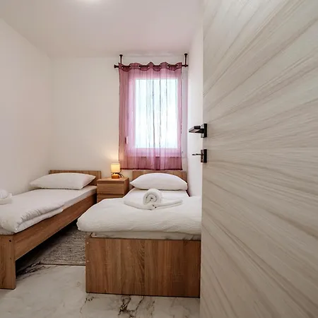 Appartamento Sereno Zara